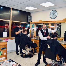 Francesco Hair Salon - Men's Barbers