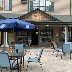 Thai Cafe - Front entrance and outdoor patio seating