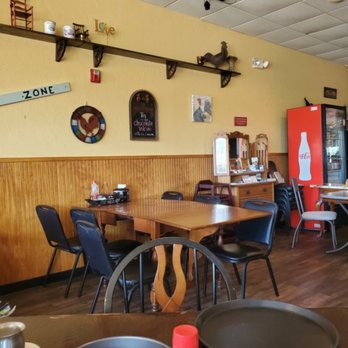 Mountain Comforts Coffee Cafe - Coffee & Tea Near Me - Bradenton, Florida Mountain Comforts Coffee Cafe - Coffee & Tea Near Me - Bradenton, Florida
