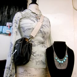 Cashmere patterned hoodie, leather purse and necklace