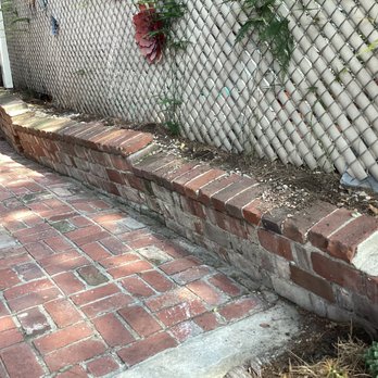 MDP Masonry - Old leaning wall - Masonry/Concrete Near Me MDP Masonry - Old leaning wall - Masonry/Concrete Near Me