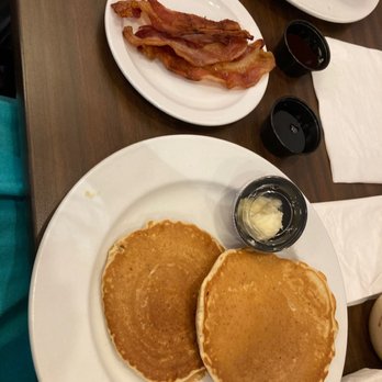 Bob Evans - American Near Me - Hickory, North Carolina