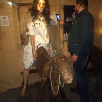 Medieval Torture Museum - Spanish horse torture - Museums Near Me - Chicago, Illinois Medieval Torture Museum - Spanish horse torture - Museums Near Me - Chicago, Illinois