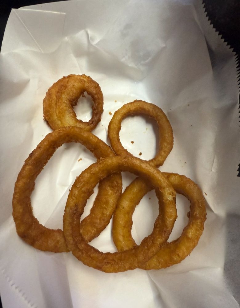 Burnzees Bar & Grill Logo