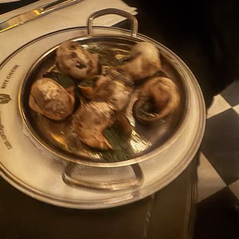 Les Antiquaires - Bistros Near Me - Paris, 75 Les Antiquaires - Bistros Near Me - Paris, 75