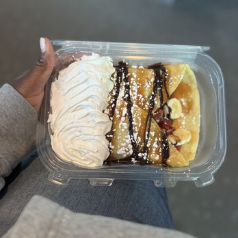 The Magic Pan - Strawberry and banana crepe with chocolate and caramel sauce - Desserts Near Me - Denver, Colorado The Magic Pan - Strawberry and banana crepe with chocolate and caramel sauce - Desserts Near Me - Denver, Colorado