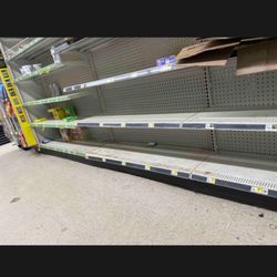 Dollar General - Shelves