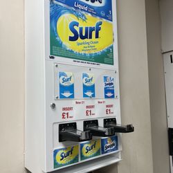 Park Laundrette - Detergent and fabric softener