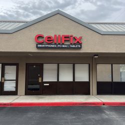 Cell Fix- Hanford - This is the front of the store