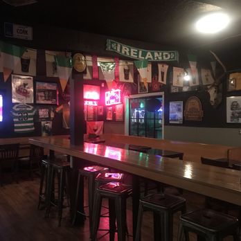 Whelan's Irish Pub - Irish Pub Near Me - Portland, Oregon