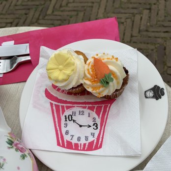 Ten To Three Cafe & Bakery - Lemon and carrot cupcakes - Cafes Near Me - Delft, ZH Ten To Three Cafe & Bakery - Lemon and carrot cupcakes - Cafes Near Me - Delft, ZH
