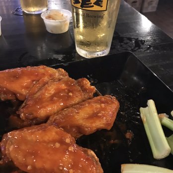 Dominick's Pizza & Pub - Wings are really good - Sports Bars Near Me - North Wales, Pennsylvania