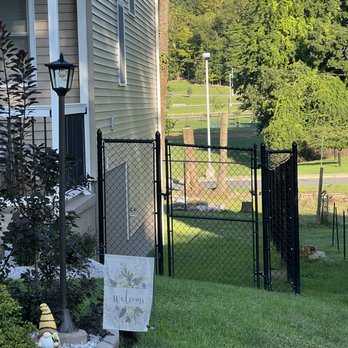 Ketcham Fencing - Photo of the right side of the house. - Fences & Gates Near Me - Otisville, New York Ketcham Fencing - Photo of the right side of the house. - Fences & Gates Near Me - Otisville, New York