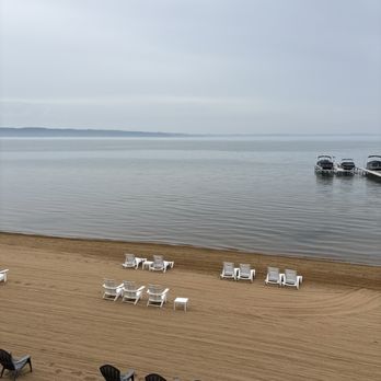 Baywatch Resort - Resorts Near Me - Traverse City, Michigan