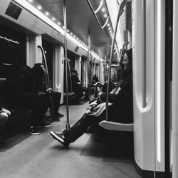 Metrostation Van der Madeweg