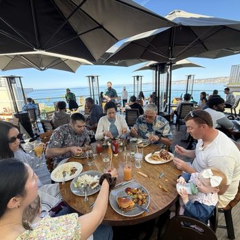 Duke's La Jolla - Patio view - New American Near Me - La Jolla, California