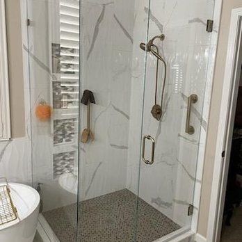 209 Plumbing - a bathroom with a stand up shower - Plumbing Near Me 209 Plumbing - a bathroom with a stand up shower - Plumbing Near Me