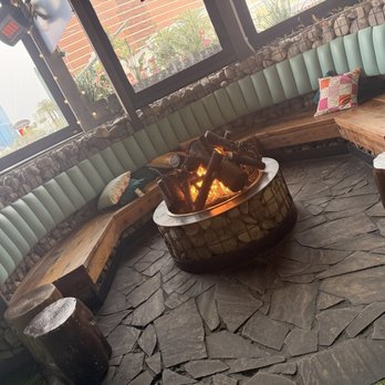 Happy Camper - Vibey Camp Fire - Pizza Near Me - Las Vegas, Nevada Happy Camper - Vibey Camp Fire - Pizza Near Me - Las Vegas, Nevada
