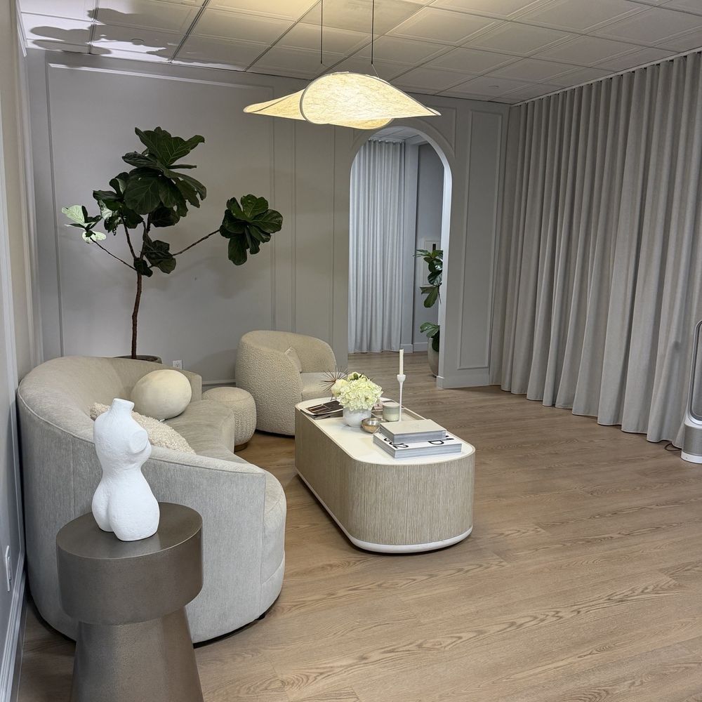 Lymphyx - Waiting Area - Massage Near Me - Beverly Hills, California Lymphyx - Waiting Area - Massage Near Me - Beverly Hills, California