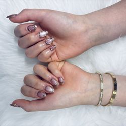 Revo Nail Studio