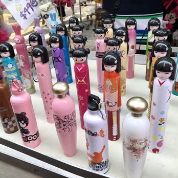 女人街 - Flea Markets Near Me - Hong Kong, HK 女人街 - Flea Markets Near Me - Hong Kong, HK