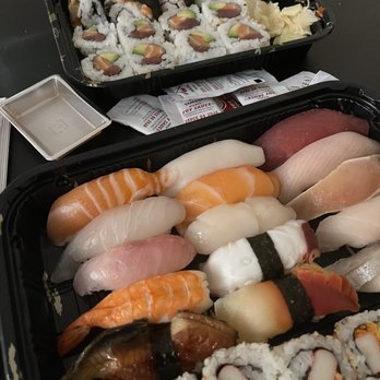 Kusshi - 15 Pieces Nigiri Assortment & California Roll Bethesda Roll Dragon Roll - Sushi Bars Near Me - Bethesda, Maryland