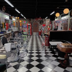 Classic Gents Barbershop - Classic Gents