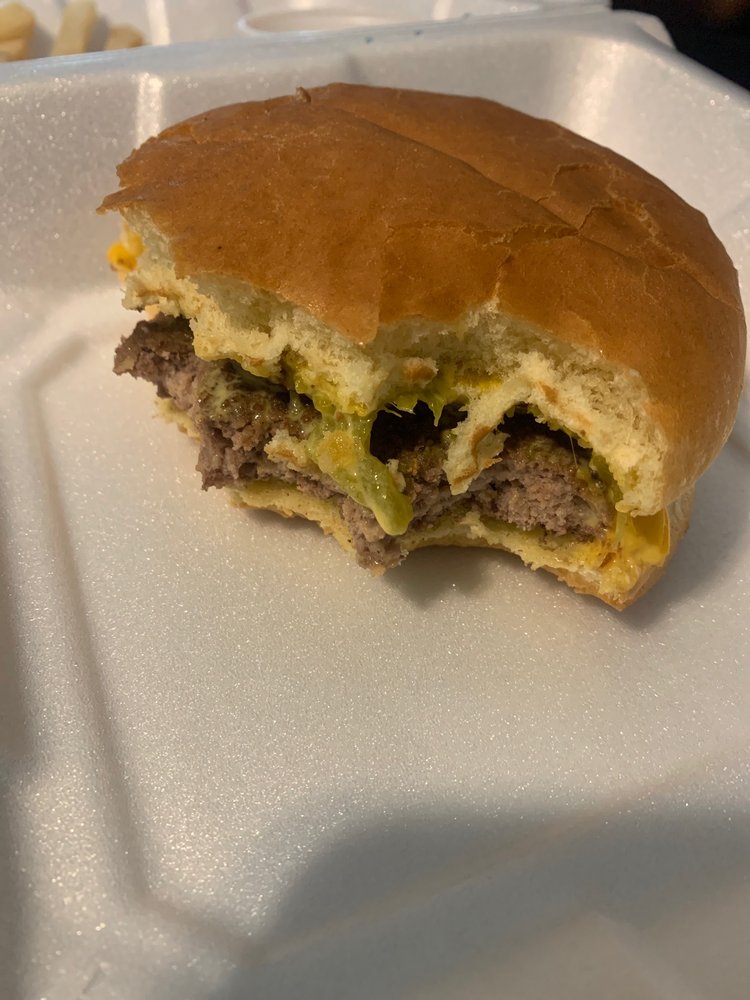 LIL’S DINER Updated June 2024 109 NM371, Thoreau, New Mexico