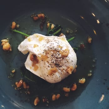 Stravaigin - Potato & seaweed rosti with poached egg - Scottish Near Me - Glasgow, GLG