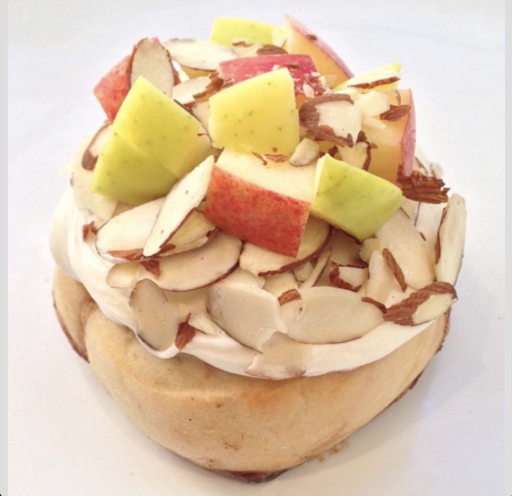 CINNAHOLIC 71 Photos 1399 S Commons Dr, Myrtle Beach, South
