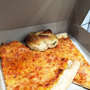 Proto's Pizza NYC - Cheese and garlic knot - Pizza Near Me - New York, New York Proto's Pizza NYC - Cheese and garlic knot - Pizza Near Me - New York, New York