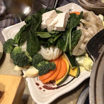 Akasaka Restaurant - Sushi Bars Near Me - Federal Way, Washington Akasaka Restaurant - Sushi Bars Near Me - Federal Way, Washington