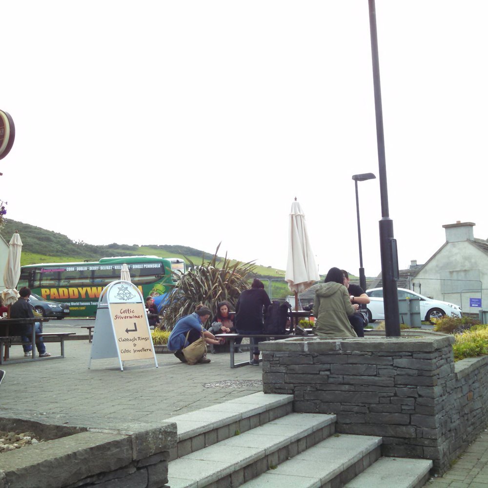 Fitz's Pub - In front of Bar - outside seating area - Pubs Near Me - Doolin, CE