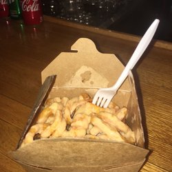 The Handsome Daughter - Small cheesy curly fries