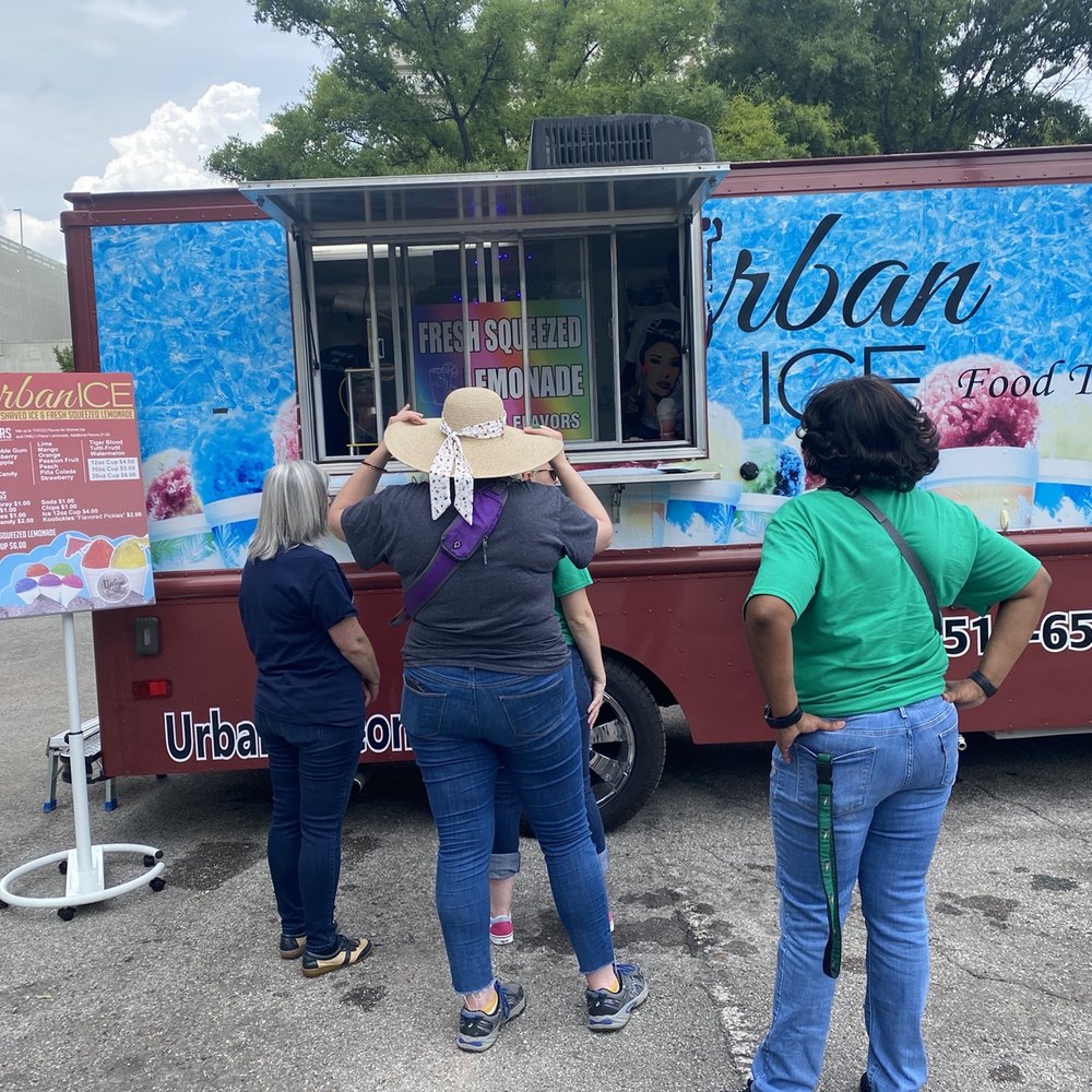 Urban Ice - Long line , good sign??? - Food Trucks Near Me - Fairfield, Alabama Urban Ice - Long line , good sign??? - Food Trucks Near Me - Fairfield, Alabama