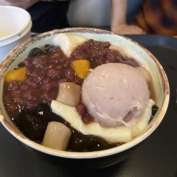 Mango Mango Dessert - . Taro Scoop, Herbal Jelly, taro ball, sweet potato ball, red beans, silky tofu - Desserts Near Me - New York, New York Mango Mango Dessert - . Taro Scoop, Herbal Jelly, taro ball, sweet potato ball, red beans, silky tofu - Desserts Near Me - New York, New York