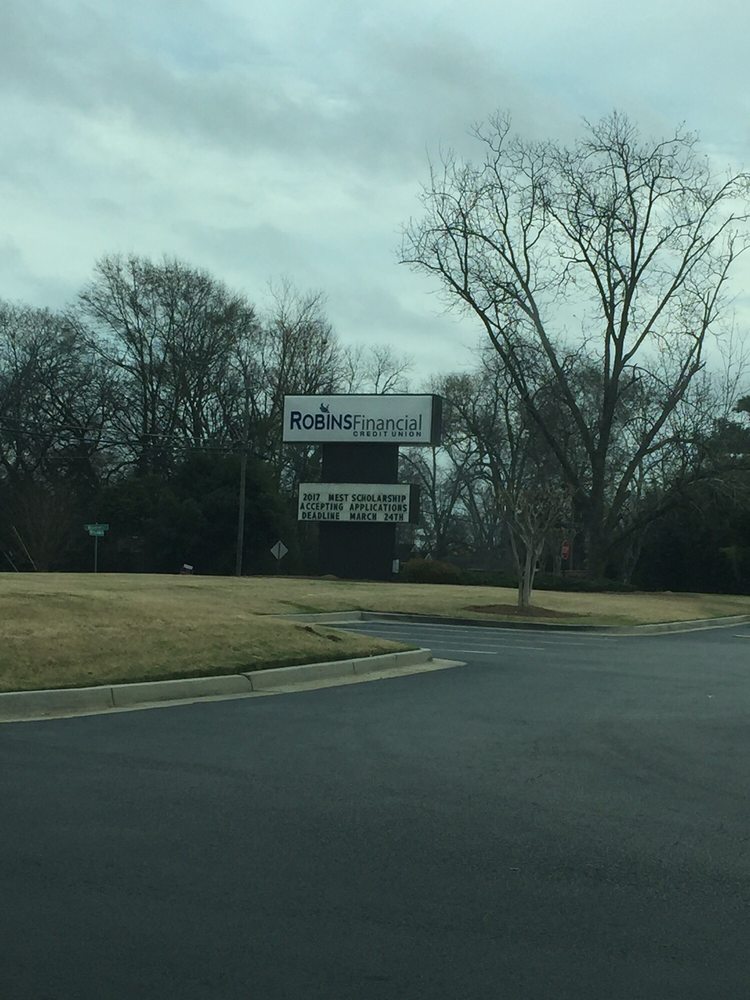 ROBINS FEDERAL CREDIT UNION Updated April 2025 4066 Hartley Bridge