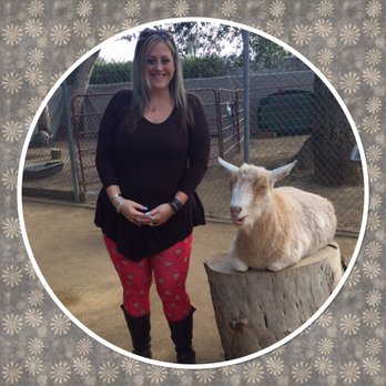 Orange County Zoo - My buddy. He was telling me he liked my pants. - Zoos Near Me - Orange, California Orange County Zoo - My buddy. He was telling me he liked my pants. - Zoos Near Me - Orange, California