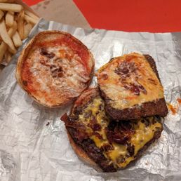 Supposed to be a double baconator Supposed to be a double baconator