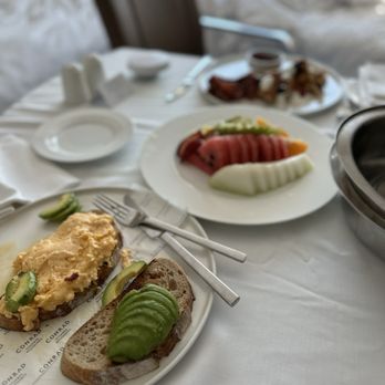 Conrad İstanbul Bosphorus - Breakfast - Hotels Near Me - Istanbul, 34 Conrad İstanbul Bosphorus - Breakfast - Hotels Near Me - Istanbul, 34