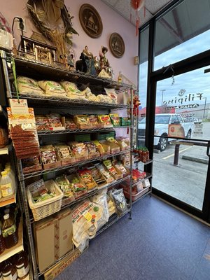 Filipino Asian Mart by null