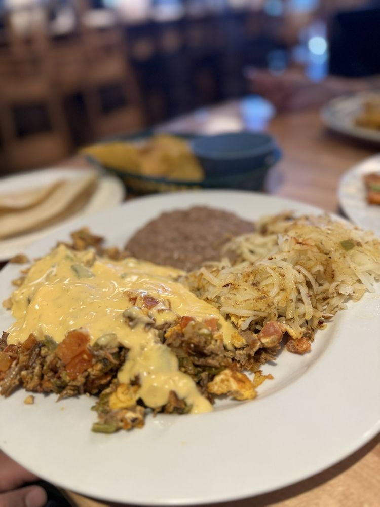Lucy's Cafe West