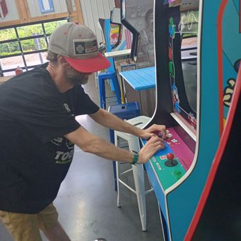 High Score Brewing - Playing some fun consoles - Breweries Near Me - North Charleston, South Carolina High Score Brewing - Playing some fun consoles - Breweries Near Me - North Charleston, South Carolina