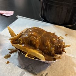 Co-Co's - Mississippi Slop - French fries, gravy, roast beef & cheese