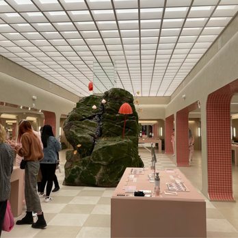 Glossier Seattle - Cosmetics & Beauty Supply Near Me - Seattle, Washington Glossier Seattle - Cosmetics & Beauty Supply Near Me - Seattle, Washington
