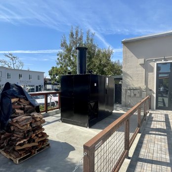 Canyons Barbeque - Massive smoker - Barbeque Near Me - Castro Valley, California Canyons Barbeque - Massive smoker - Barbeque Near Me - Castro Valley, California