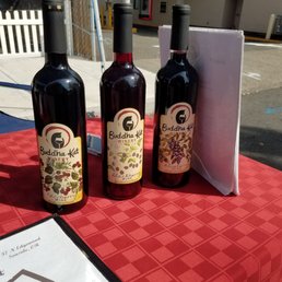 This wine is sooooo good!!!