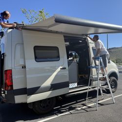 Silver Bullet RV Repair - Broken awning at stranded at La Paloma Park.