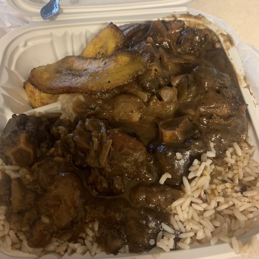 Large Oxtails with rice and peas and plantains very flavorful! Will be back! Large Oxtails with rice and peas and plantains very flavorful! Will be back!