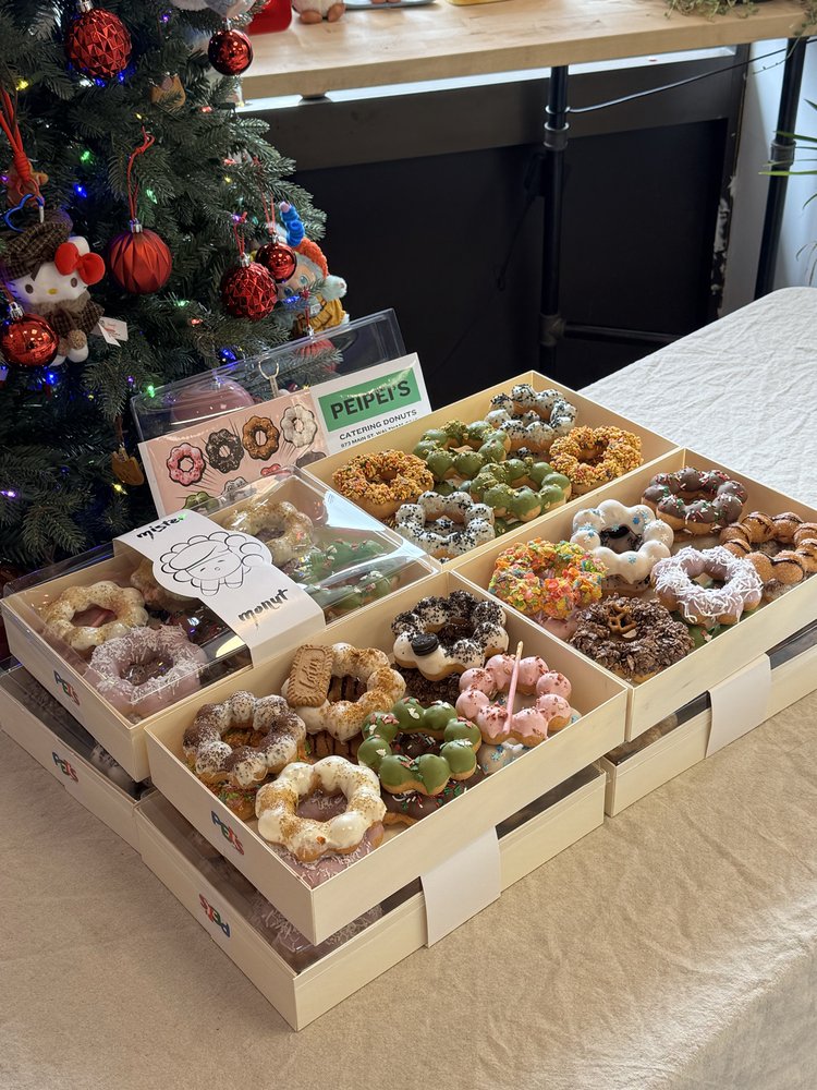 Food from Peipei's Bakery & Mister monut